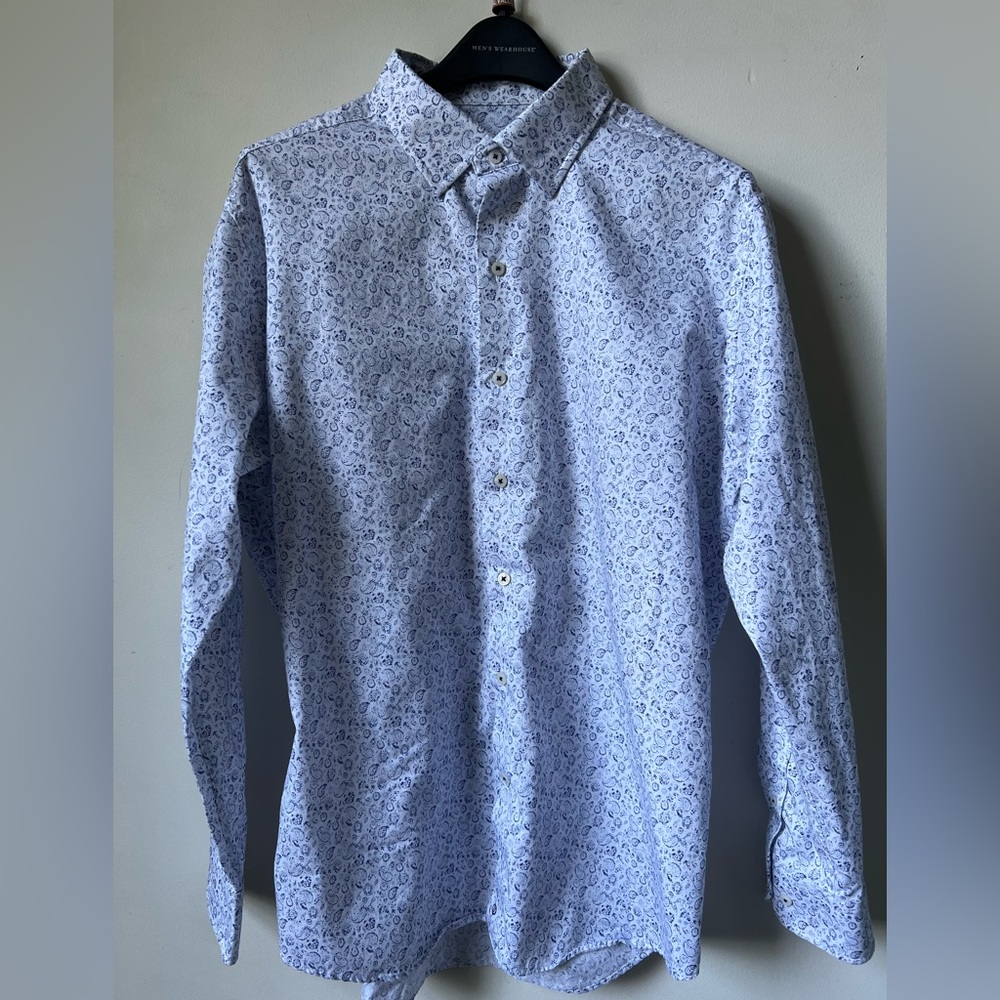 David Donahue Blue & White Men’s Paisley Button Down Shirt